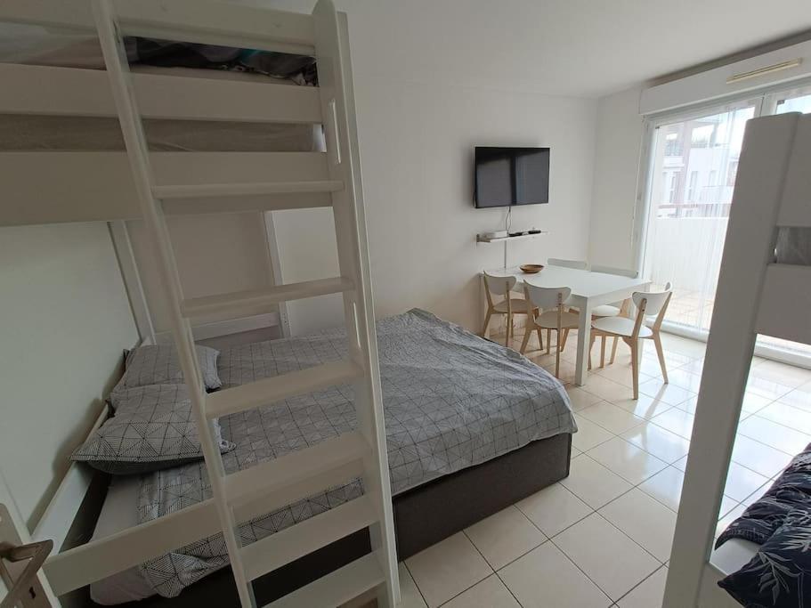 Disney Horizon Parc Studio 5 Personnes Pk Prive Gratuit Balcon Lit Bebe Монтеврен Экстерьер фото